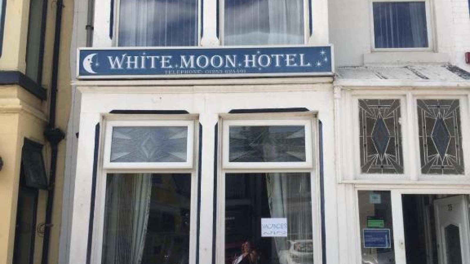 White Moon Hotel Galeri Görseli
